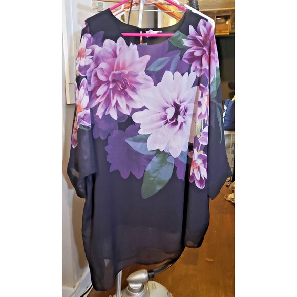 NWT Avenue Lined, Handkerchief Hem, Sheer Purple Floral Tunic Top - Size 26/28 - Picture 1 of 8